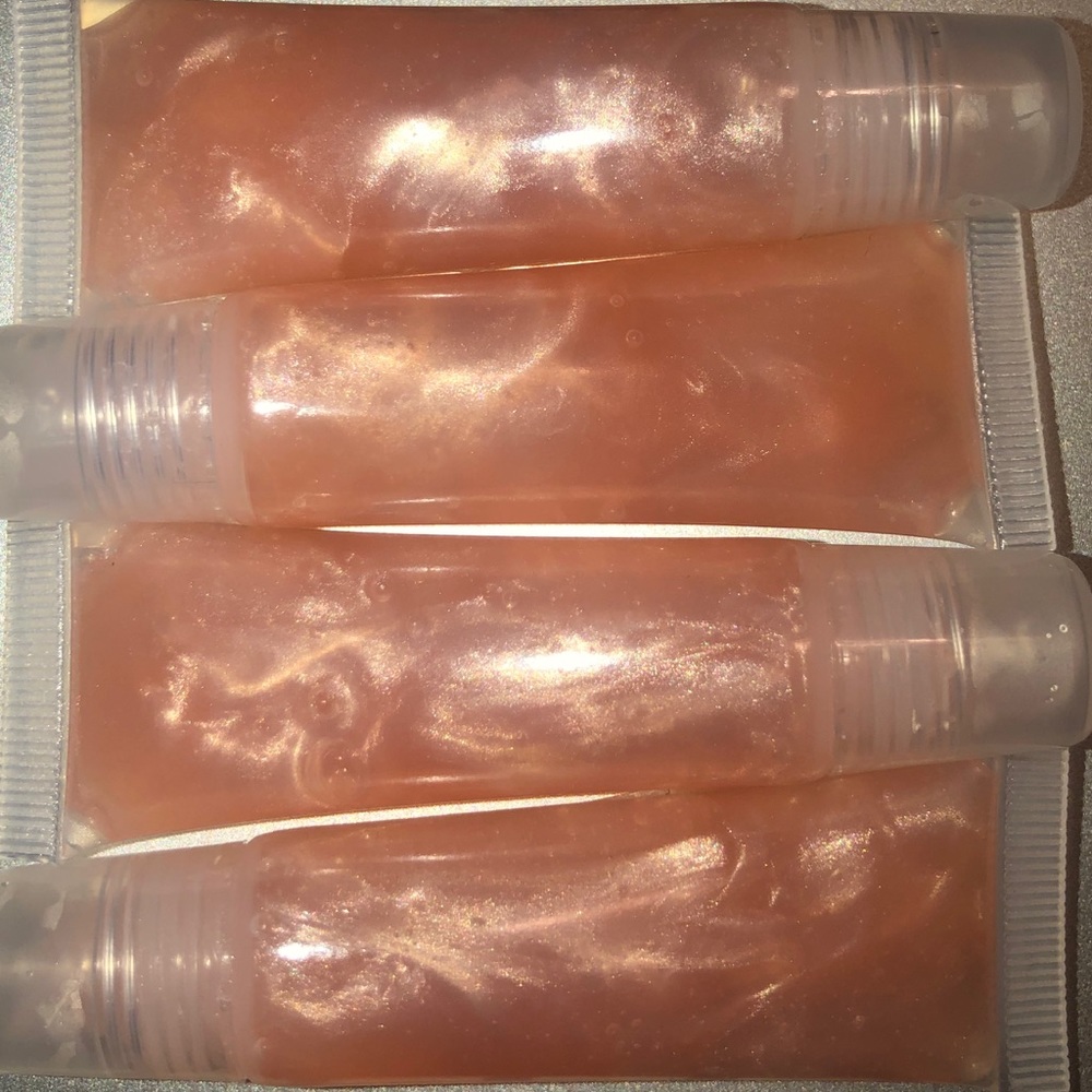 kat&ains Pearly Pink Lipgloss